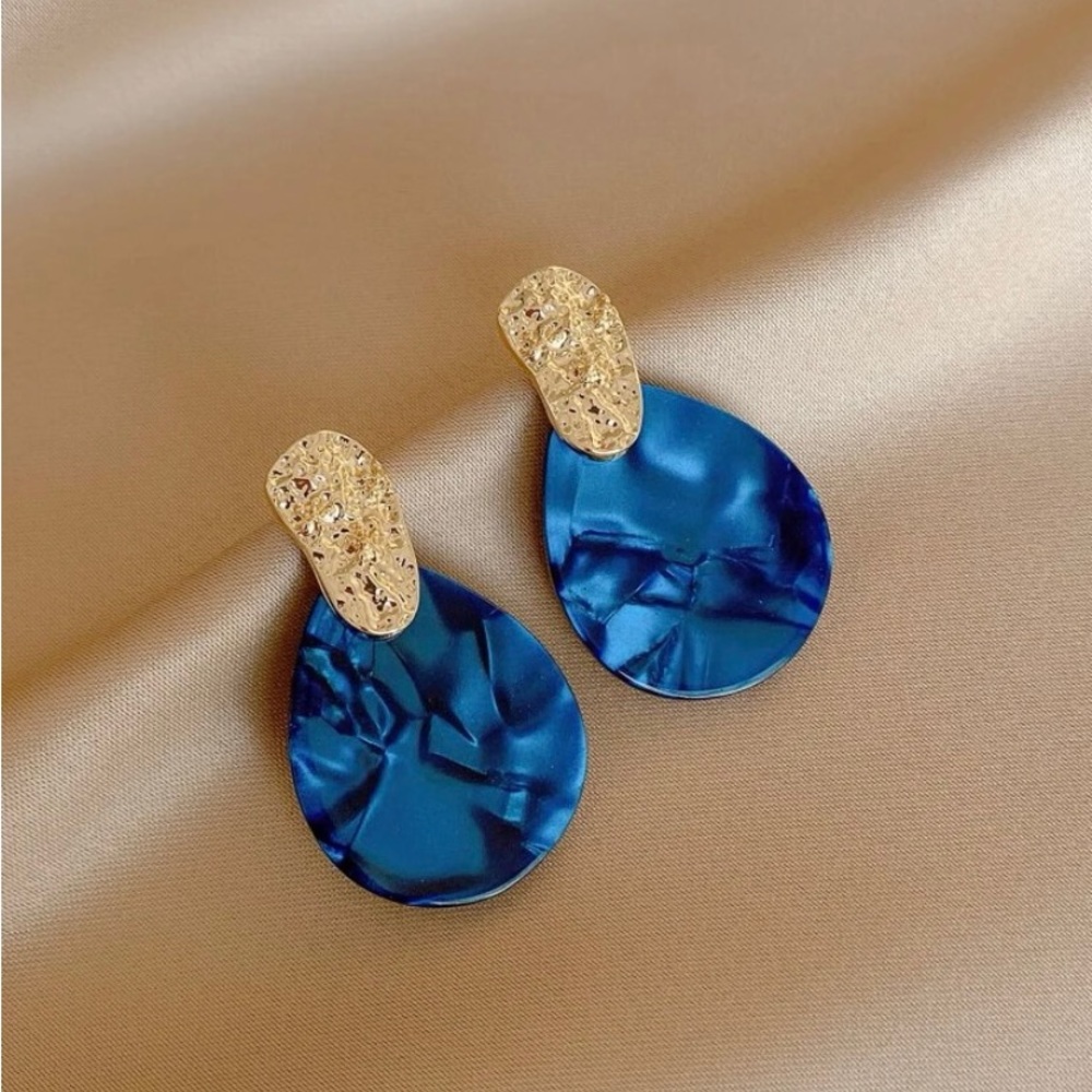 Modern drop earrings